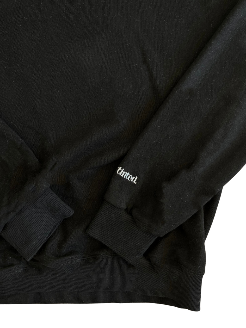 Onyx Black Crewneck | CORE COLLECTION